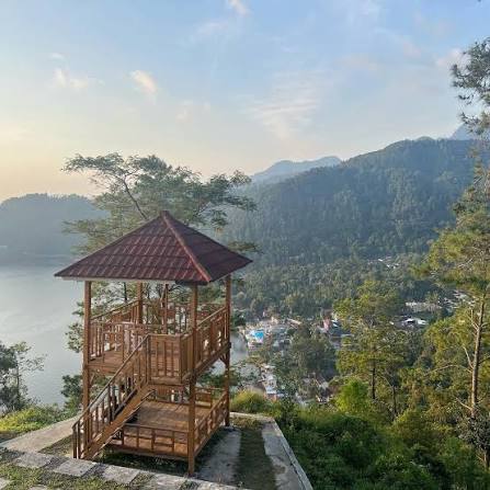 Wisata Alam Ngambang Tirto Kencono